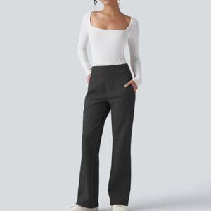 LIKE NEW! Halara Mid Rise Work Flare Pants with Zip Pockets Size XL